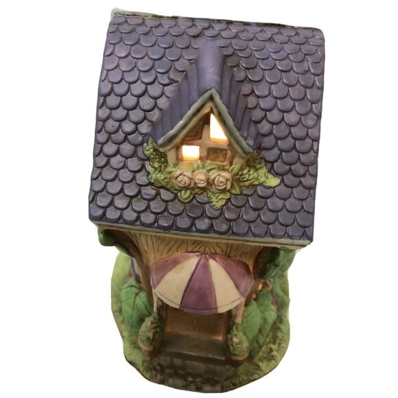 Cottontail Knoll Table Lamp Porcelain Lighted House 6 1/2" x 5 1/2" - Picture 4 of 9